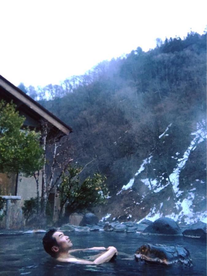 Hotel Hoshigaoka Sanso Kusacu Exteriér fotografie